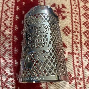 Bath&Body works soap dispenser cover